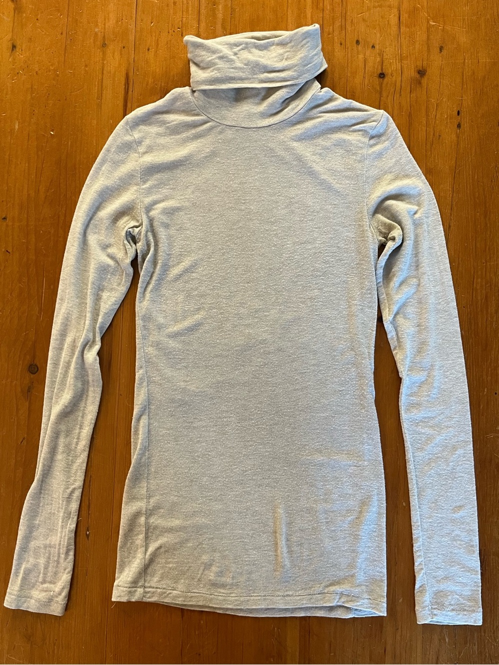 Aritzia Wilfred Huet Heather Tan Minimalist Layering Fine Knit Turtleneck Shirt